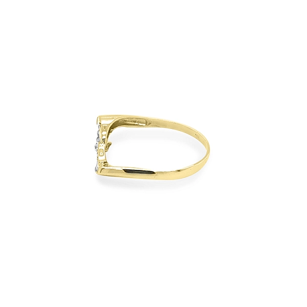 Gold Ring with Zircons