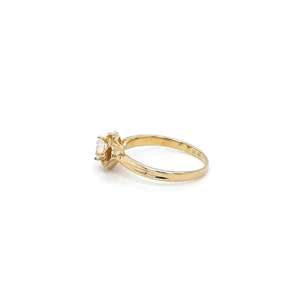 Gold Ring with Zircon