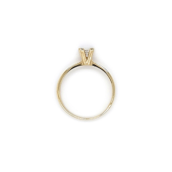 Gold Engagement Ring with Zircones