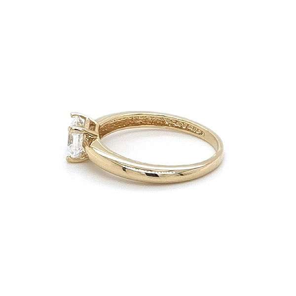 Gold Engagement Ring with Zircon