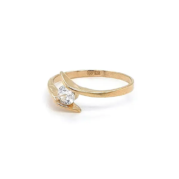 Gold Ring with Zircon
