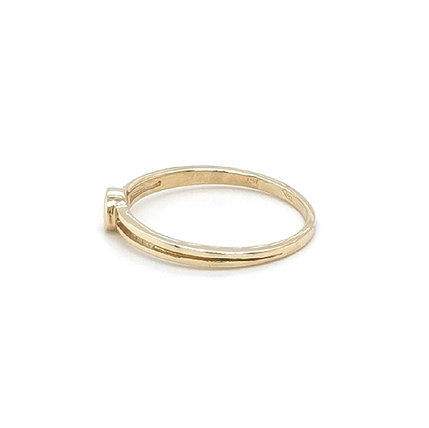 Gold Engagement Ring with Zircon