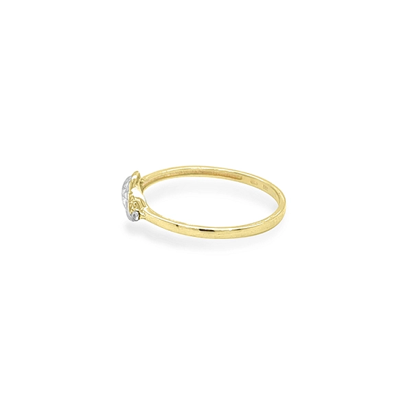 Gold Ring with Zircones made of Combined Gold