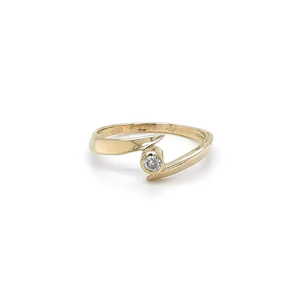 Gold Ring with Zircon