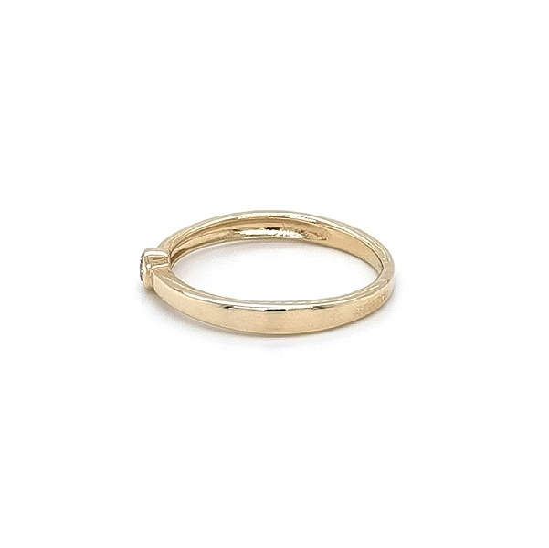 Gold Engagement Ring with Zircon