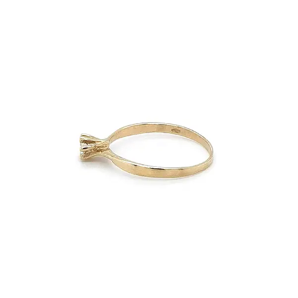 Gold Engagement Ring with Zircon