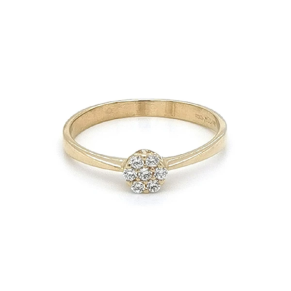 Gold Ring with Zircons