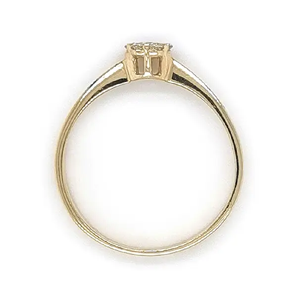 Gold Ring with Zircons