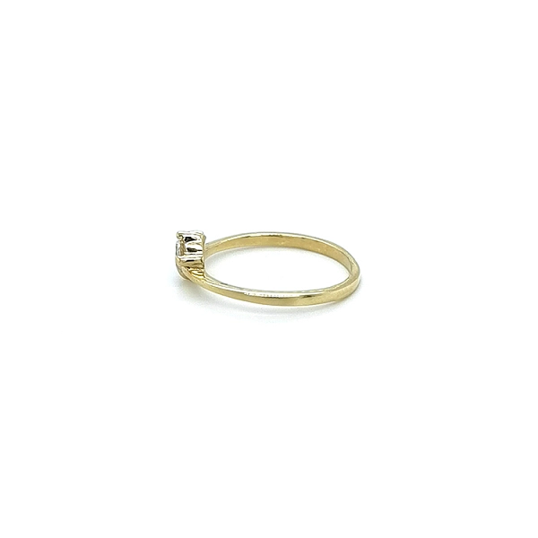Gold Ring with Zircon