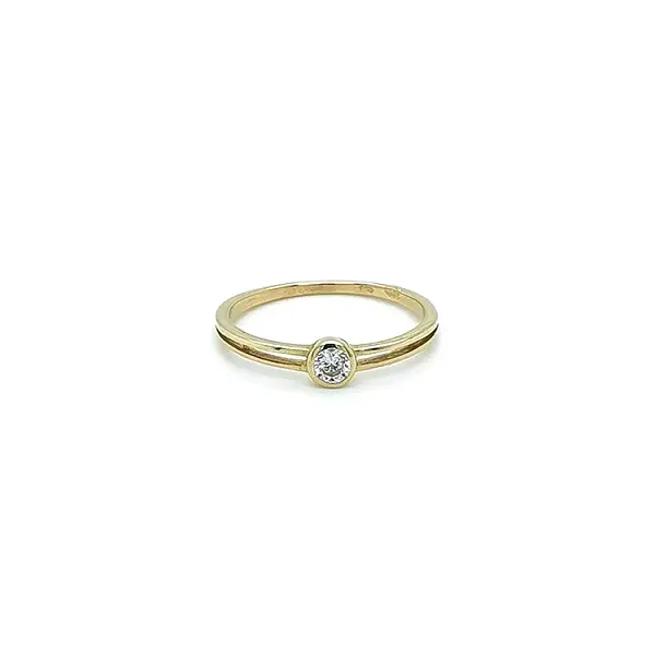 Gold Engagement Ring with Zircon