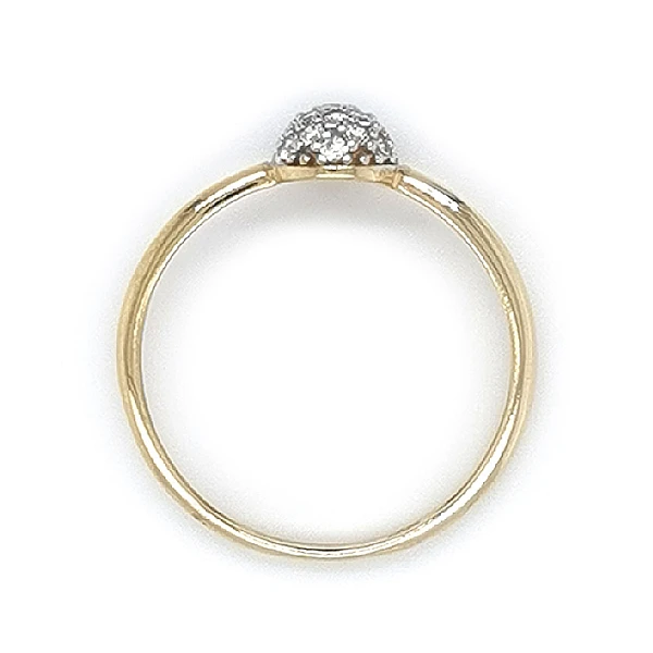Gold Ring with Zircons