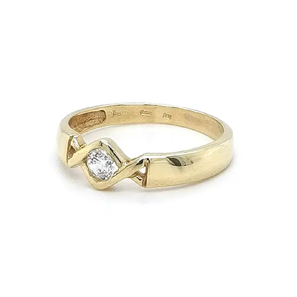 Gold Engagement Ring with Zircon