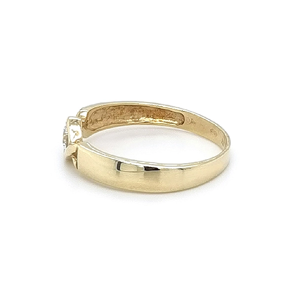 Gold Engagement Ring with Zircon