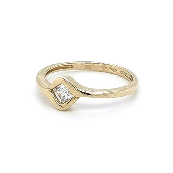 Gold Engagement Ring with Zircon