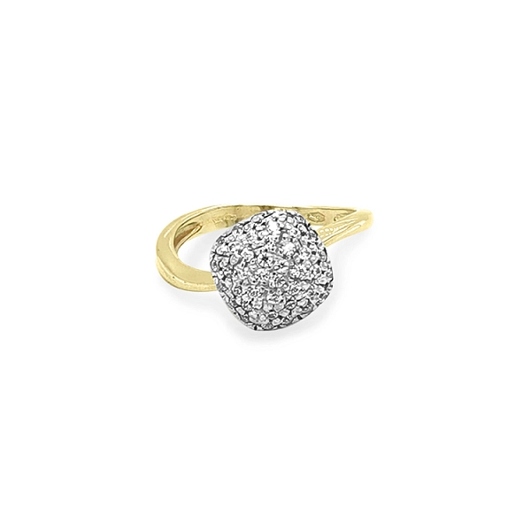 Gold Ring with Zircons