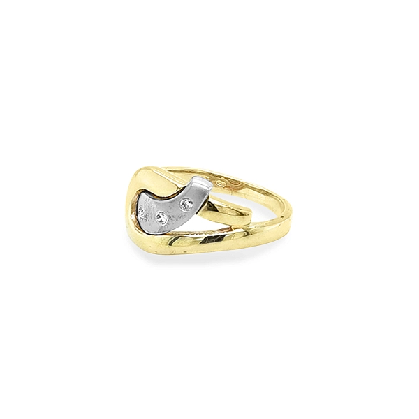 Gold Ring with Zircones made of Combined Gold