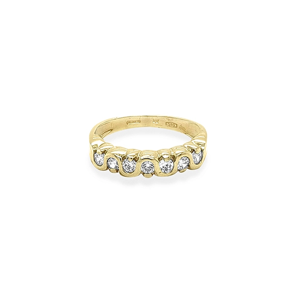 Gold Ring with Zircons