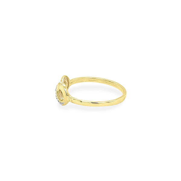 Gold Ring with Zircons