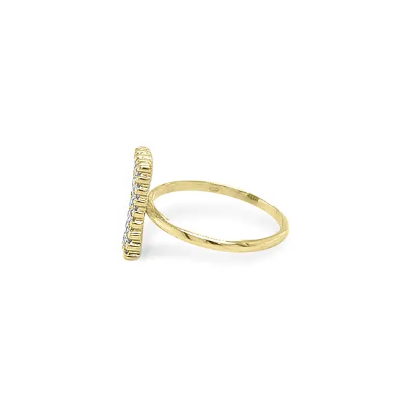 Gold Ring with Zircons