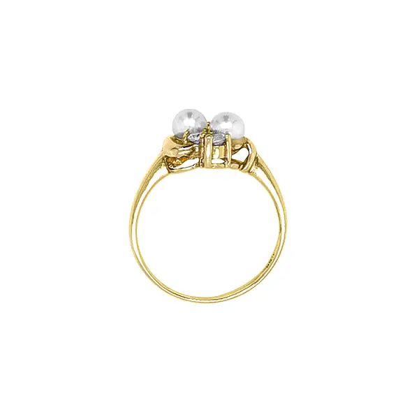 Gold Ring with Zircons and Pearls