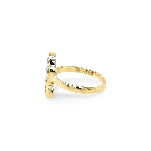 Gold Ring with Zircones made of Combined Gold