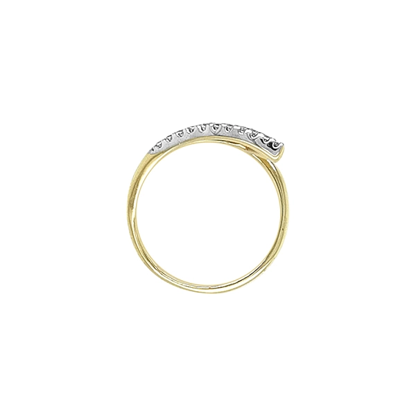 Ring with Zirconias in Gold Combination