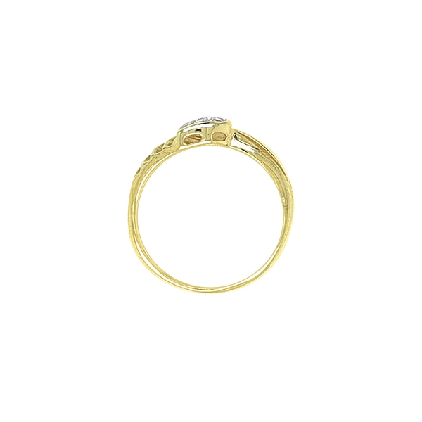 Gold Ring with Zircons