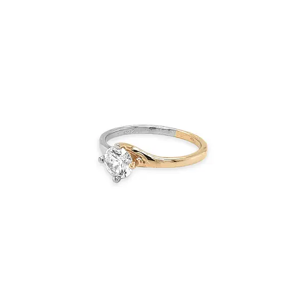 Engagement Ring with Zircon made of Combined Gold