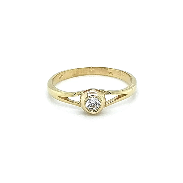 Gold Engagement Ring with Zircon