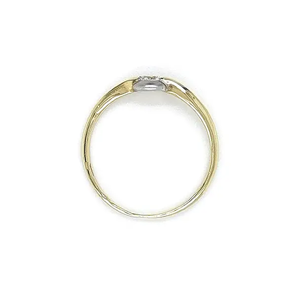 Engagement Ring with Zircon made of Combined Gold