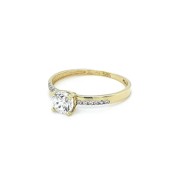 Gold Engagement Ring with Zircones