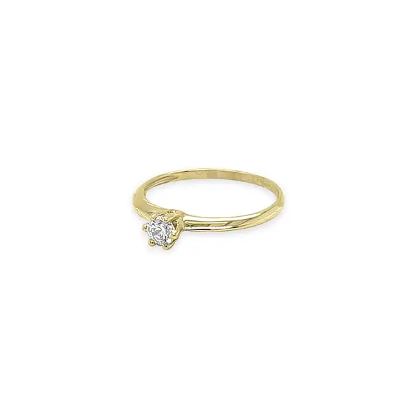 Gold engagement ring with cubic zirconia