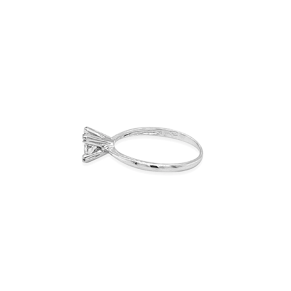 Gold Engagement Ring with Zircones