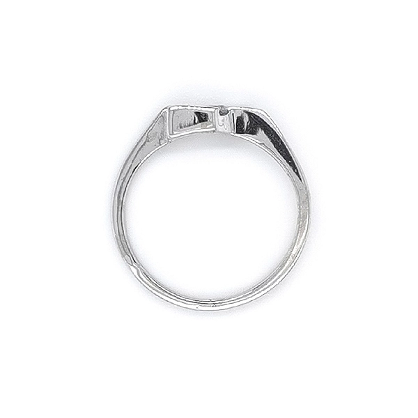 Ring with White Gold Zircons