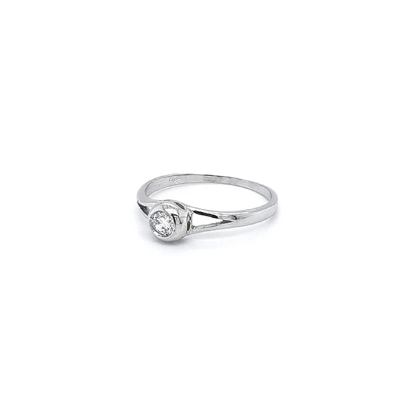 Engagement Ring with White Gold Zircon