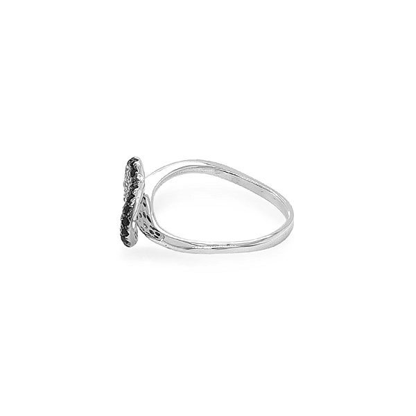 Gold Ring in Heart Shape with Zircones