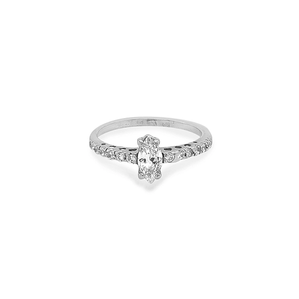 Gold Engagement Ring with Zircones