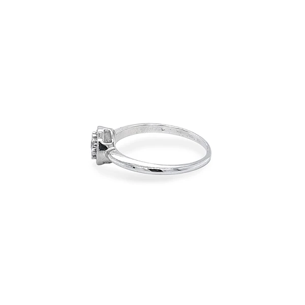 Gold Engagement Ring with Zircones