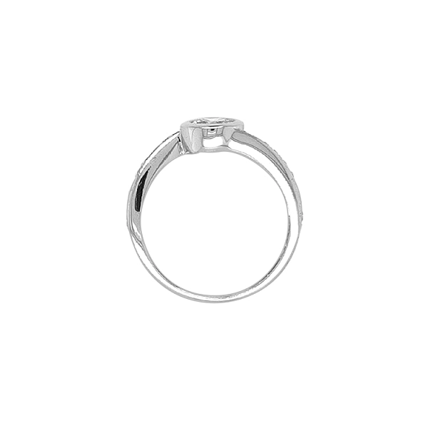 Gold Engagement Ring with Zircones
