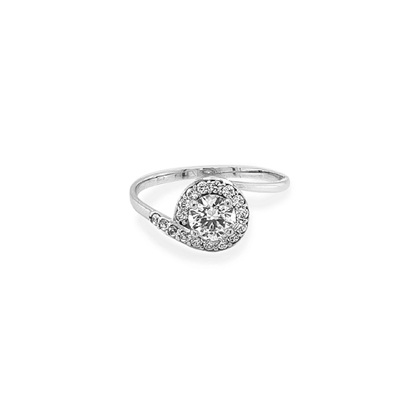 Gold Ring with Zircons
