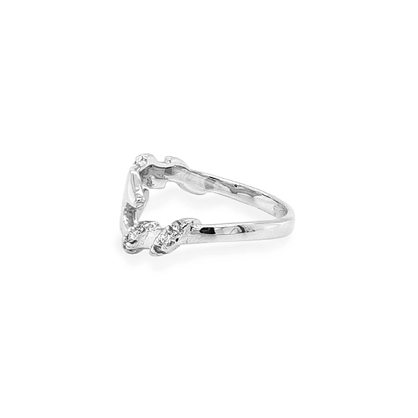 Gold Ring with Zircons