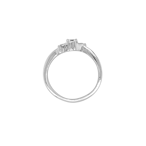 Gold Ring with Zircons