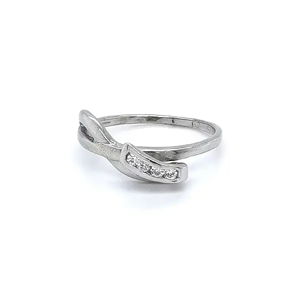 Ring with White Gold Zircons