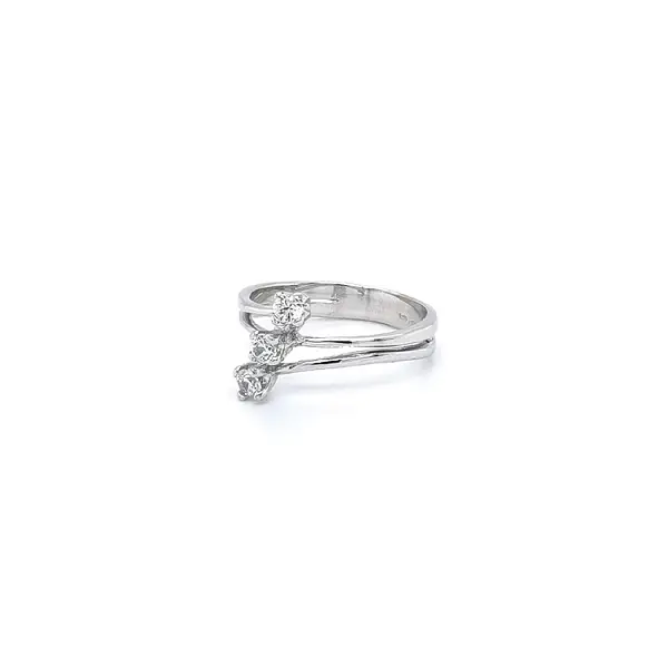 Ring with White Gold Zircons