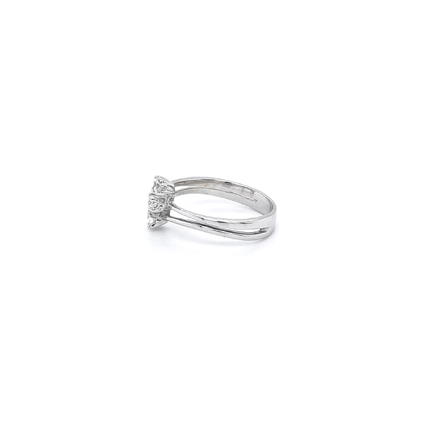 Ring with White Gold Zircons