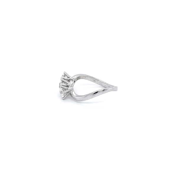 Ring with White Gold Zircons
