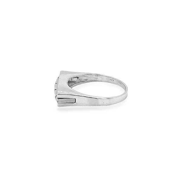 Gold Ring with Zircons