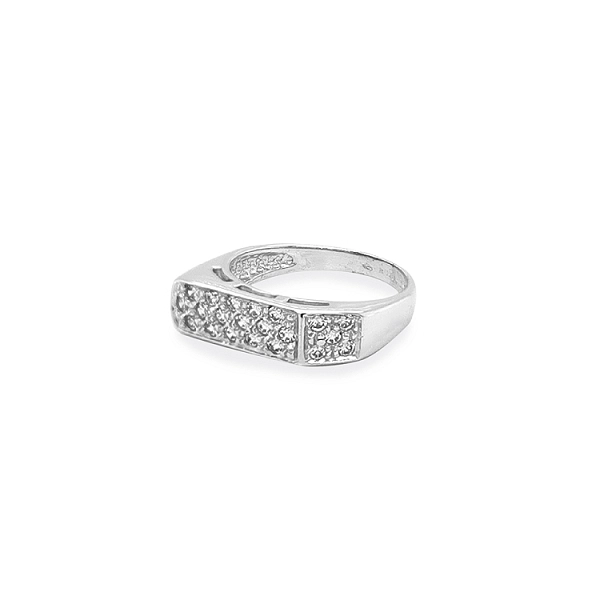 Gold Ring with Zircons