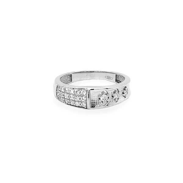 Gold Ring with Zircons