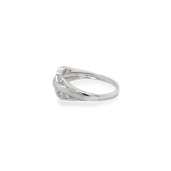 Gold Ring with Zircons